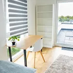 Apartment Panorama 20 *